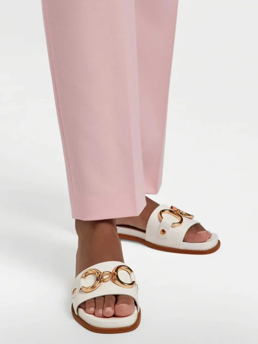 Witte Slipper Sierketting